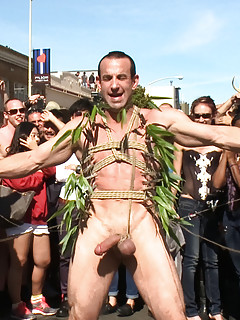 Gay Outdoor Pics